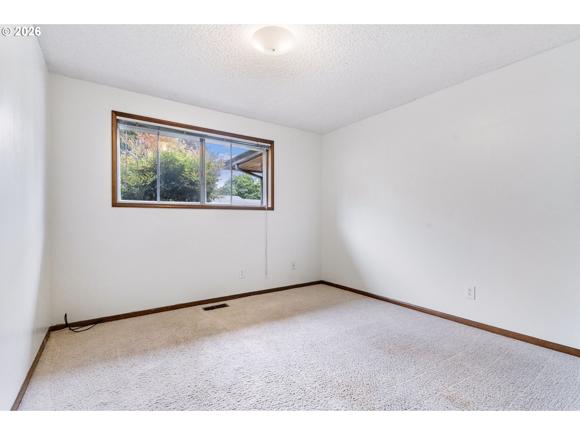 5875 Southwest 203rd Avenue Beaverton, OR 97078 - Photo 22 of 35