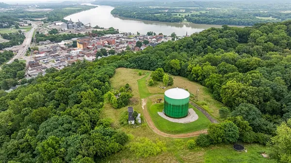 $200,000 | 12431 Siemantel Avenue, Aurora, IN 47001