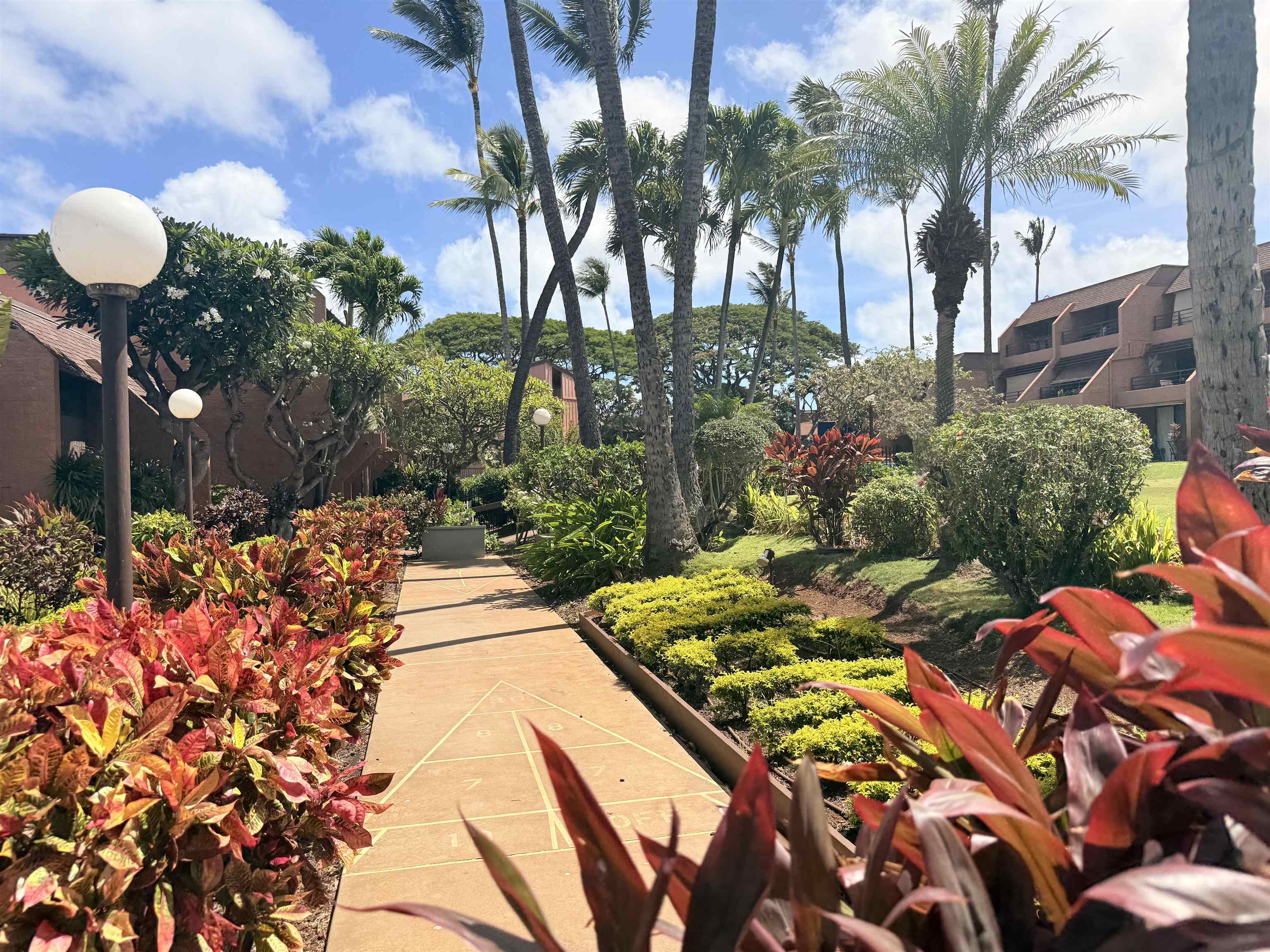 3959 Lower Honoapiilani Road, Unit 503 Lahaina, HI 96761 - Photo 29 of 47 a view of outdoor space yard and patio