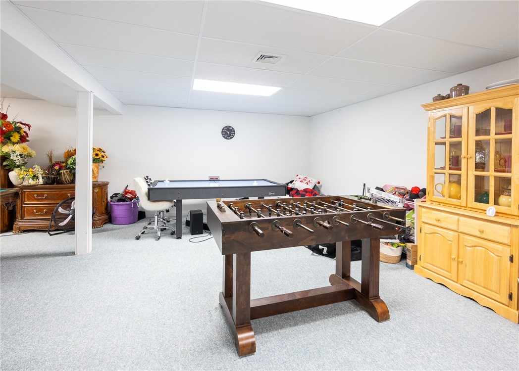 40 Suffolk Way Lincoln, RI 02865 - Photo 43 of 49