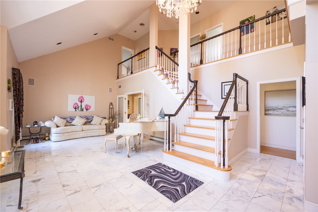 40 Suffolk Way Lincoln, RI 02865 - Photo 7 of 49