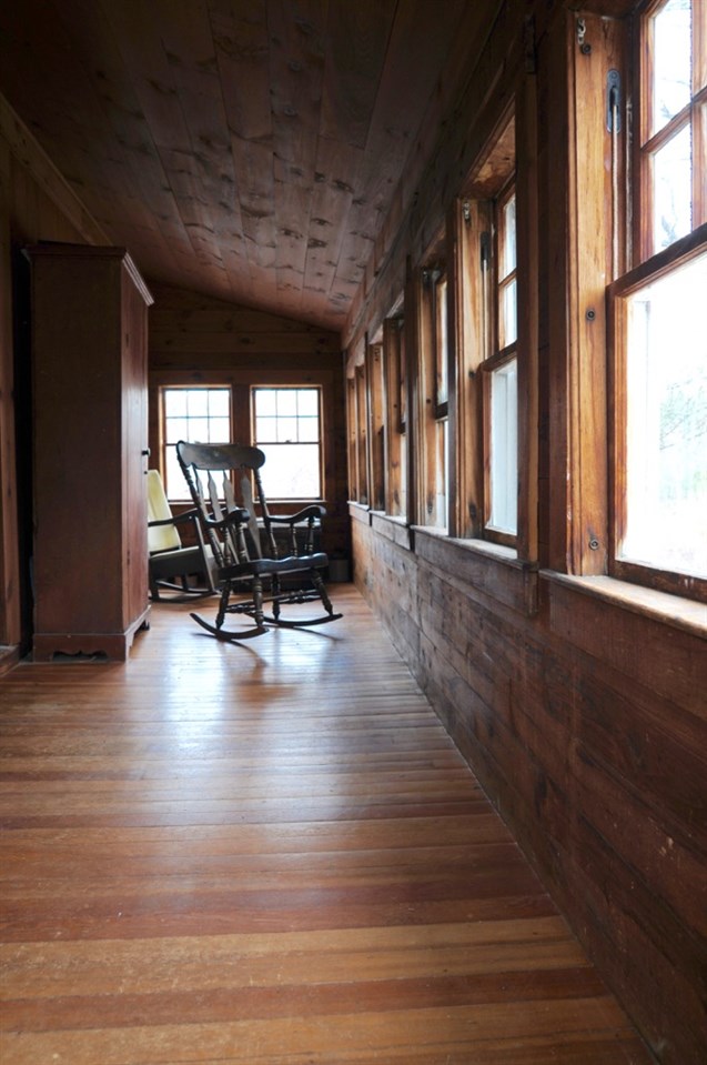 92 Old Wilton Road Mont Vernon, NH 03057 - Photo 2 of 13 Gallery Image 2