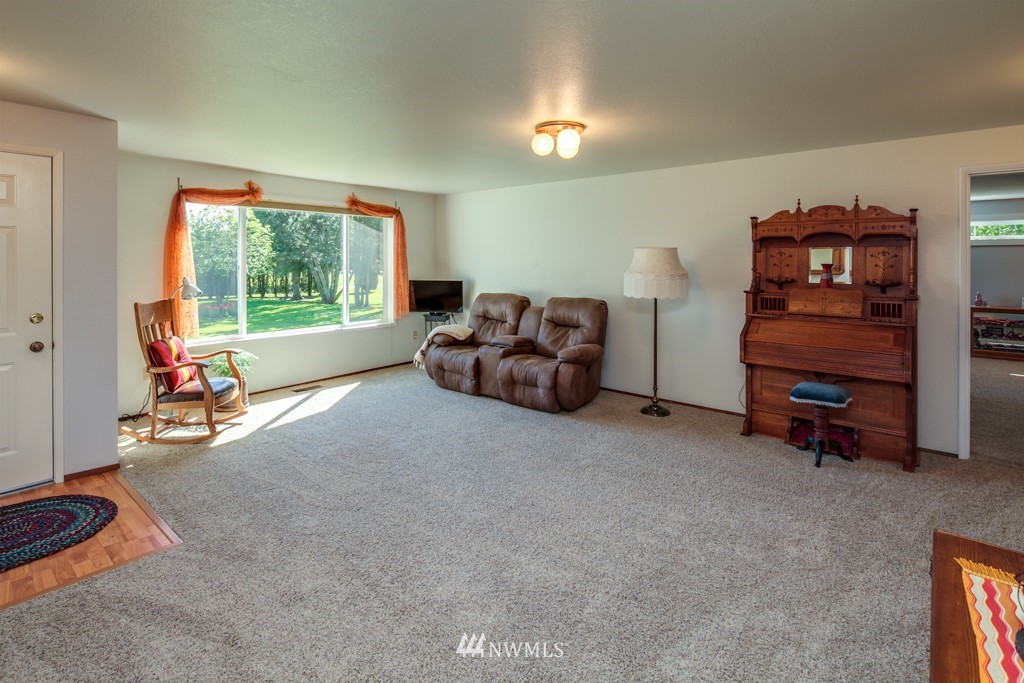6628 Enterprise Road Ferndale, WA 98248 - Photo 4 of 25