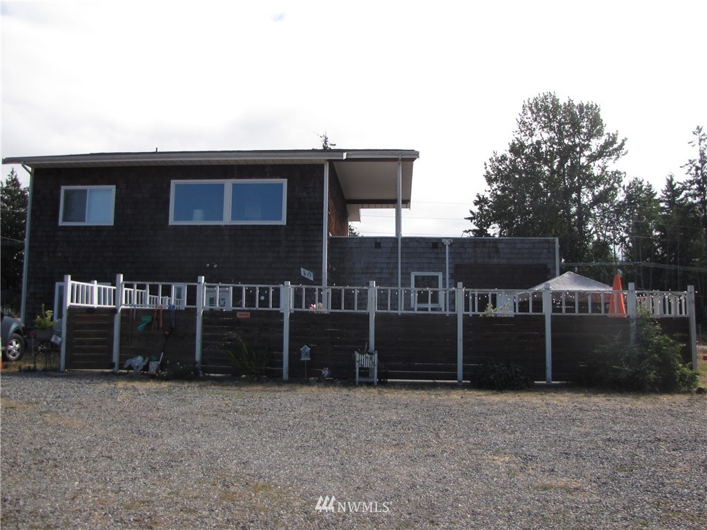 40 Levig Road Port Angeles, WA 98362 - Photo 1 of 25