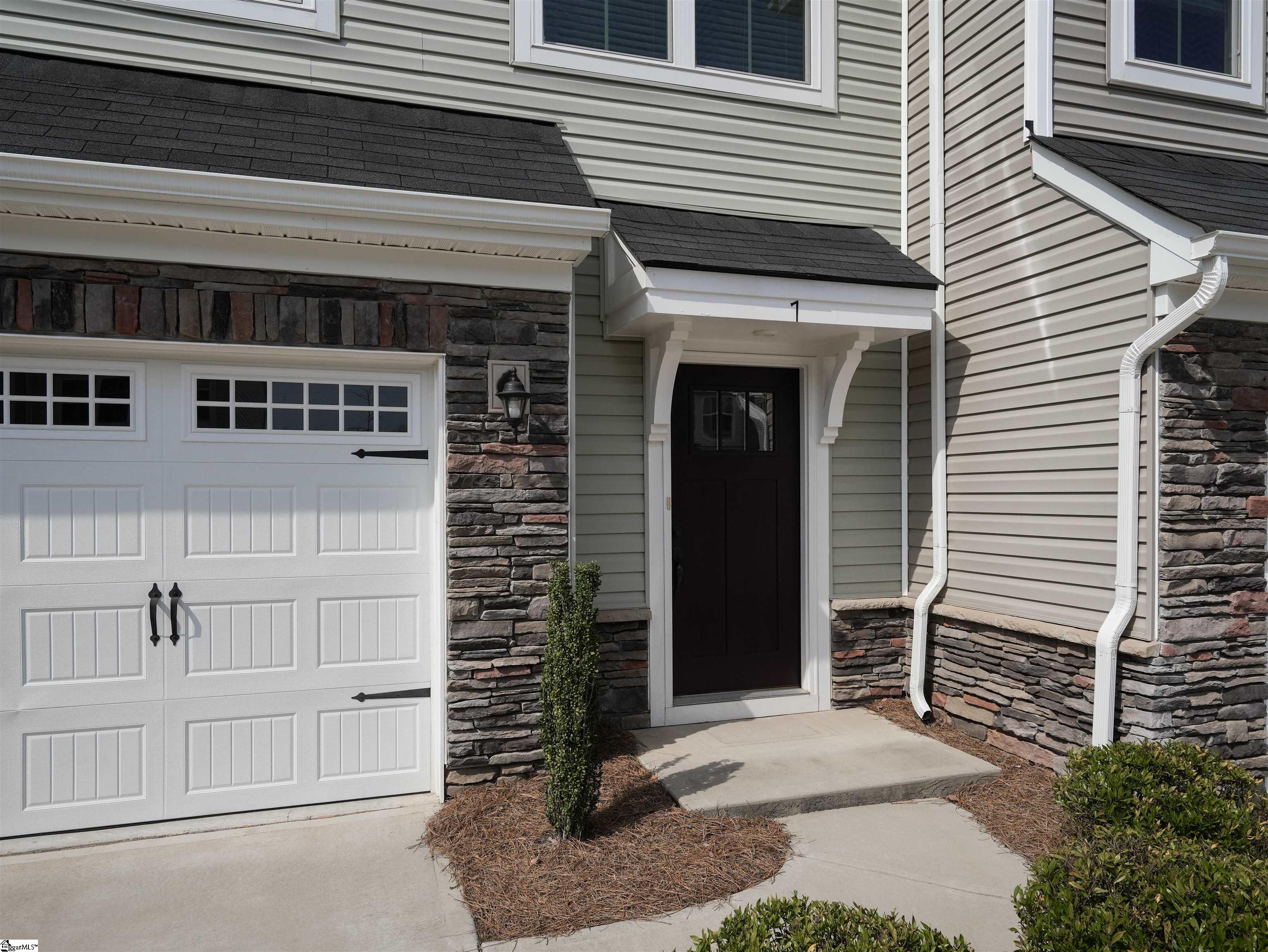 7 McGuires Place Simpsonville, SC 29680 - Photo 2 of 17