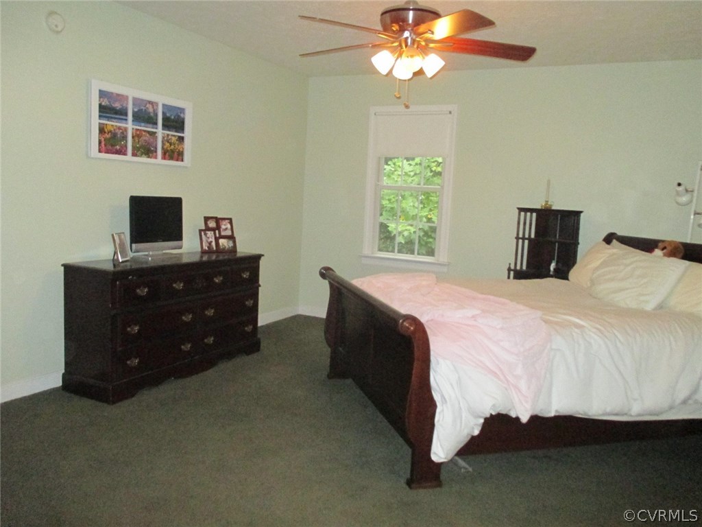 4181 Custis Millpond Road West Point, VA 23181 - Photo 17 of 37 Gallery Image 17