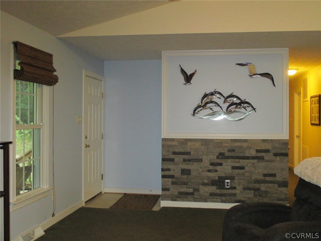 4181 Custis Millpond Road West Point, VA 23181 - Photo 9 of 37 Gallery Image 9