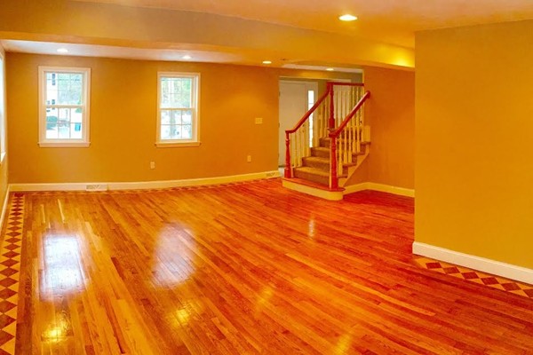 60 Foster Road Tewksbury, MA 01876 - Photo 3 of 12 Gallery Image 3