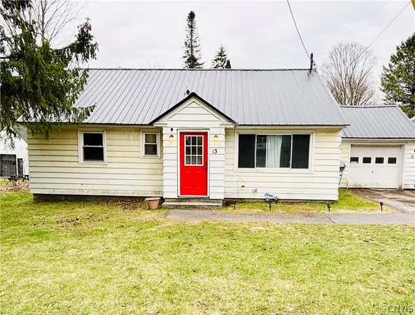 $149,900 | 13 Cedar Street, Eaton, NY 13408