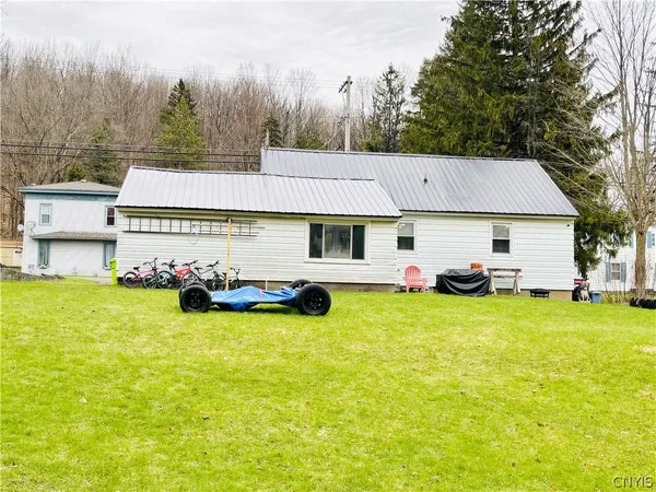 $149,900 | 13 Cedar Street, Eaton, NY 13408