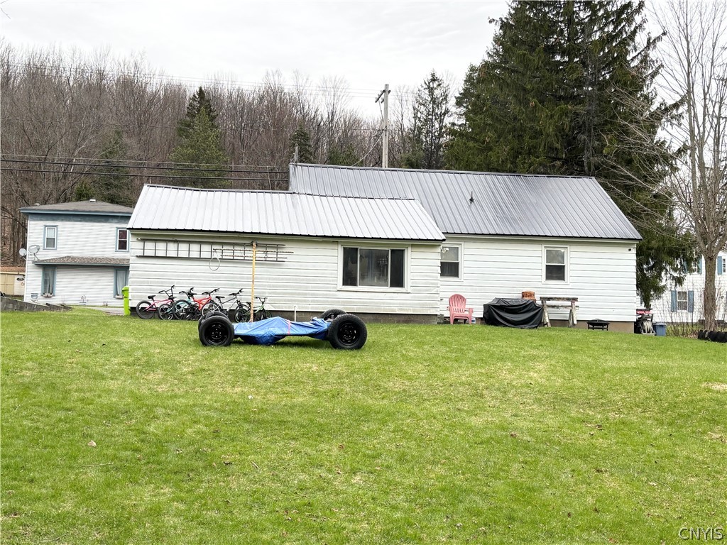 13 Cedar Street Eaton, NY 13408 - Photo 4 of 20