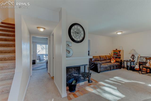 402 Raspberry Lane Monument, CO 80132 - Photo 21 of 34