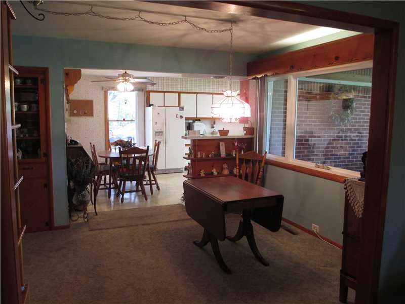 119 South Peterman Road Greenwood, IN 46142 - Photo 16 of 24 Gallery Image 16