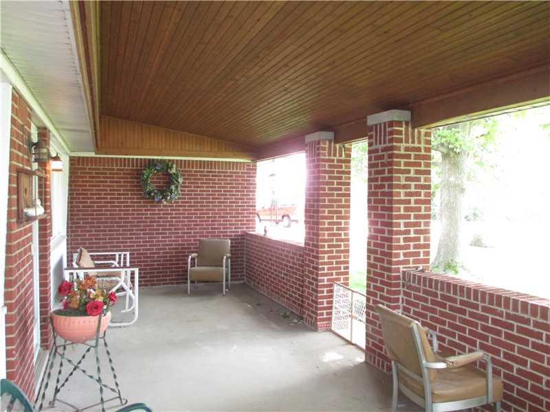 119 South Peterman Road Greenwood, IN 46142 - Photo 6 of 24 Gallery Image 6