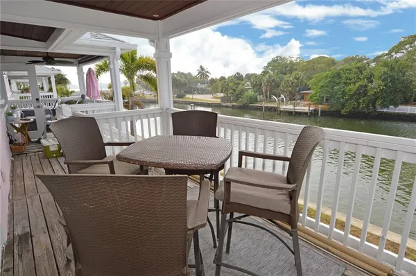$3,000 | 3873 Pompano Drive Southeast, Unit D, St. Petersburg, FL 33705