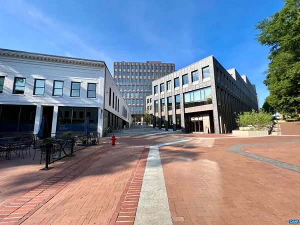 $1,570 | 1931 Thomson Road, Unit B, Charlottesville, VA 22903