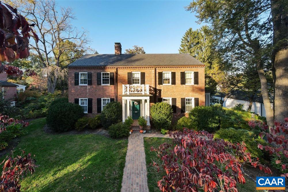 1931 Thomson Road, Unit B Charlottesville, VA 22903 - Photo 2 of 19