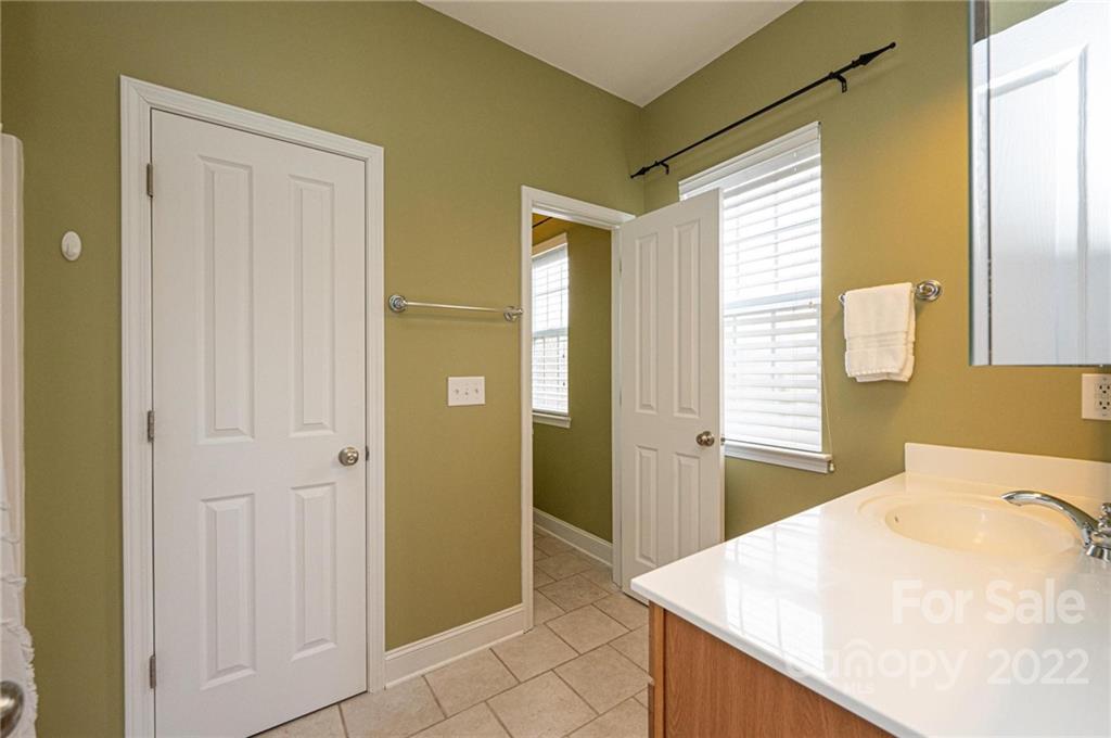 4143 Library Lane Northwest Conover, NC 28613 - Photo 24 of 42 Gallery Image 24