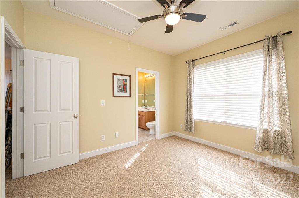 4143 Library Lane Northwest Conover, NC 28613 - Photo 27 of 42 Gallery Image 27