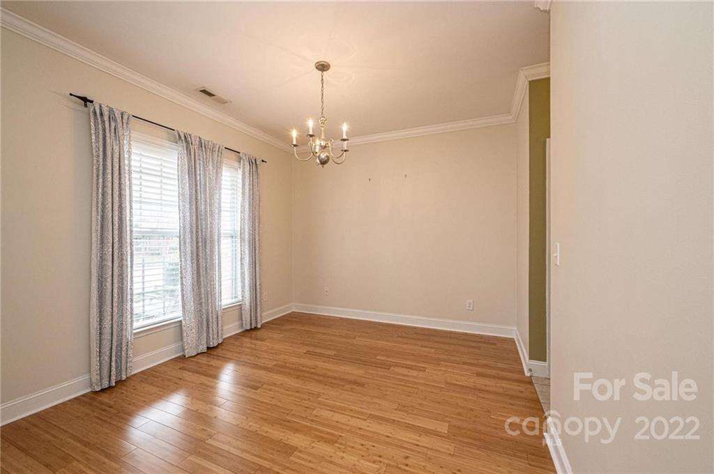 4143 Library Lane Northwest Conover, NC 28613 - Photo 4 of 42 Gallery Image 4