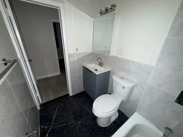 $2,300 | 221 Wilkinson Avenue, Unit 1, Jersey City, NJ 07305