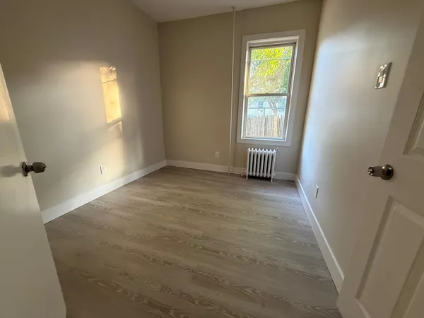 $2,300 | 221 Wilkinson Avenue, Unit 1, Jersey City, NJ 07305