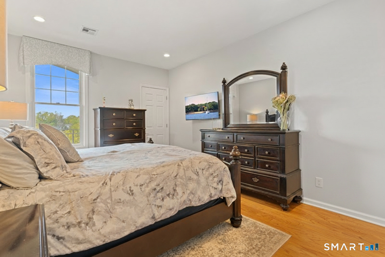60 Maple Street, Unit 39 Branford, CT 06405 - Photo 15 of 31