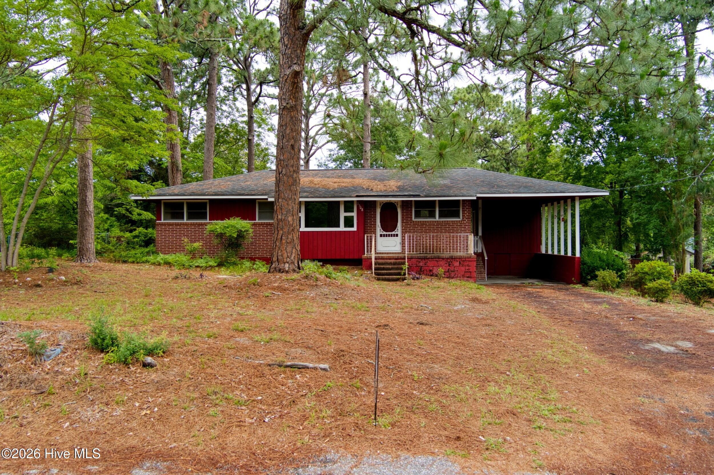 3508 Lawson Road Aiken, SC 29801 - Photo 4 of 28 4_max_0008_hdr 2
