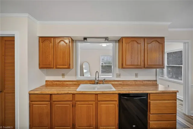 $425,000 | 4320 Woodbourne Drive, Clemmons, NC 27012