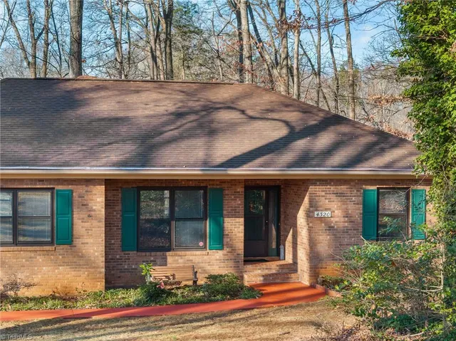 $425,000 | 4320 Woodbourne Drive, Clemmons, NC 27012