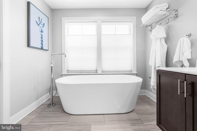 $1,080,000 | 505 Hendrix Avenue, Gaithersburg, MD 20878