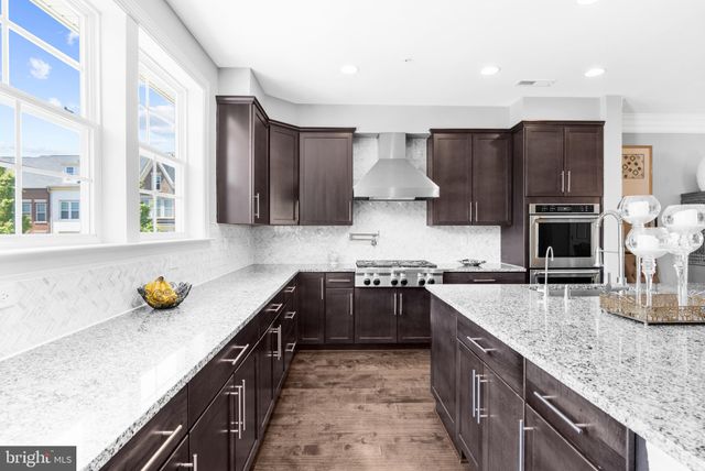 $1,080,000 | 505 Hendrix Avenue, Gaithersburg, MD 20878