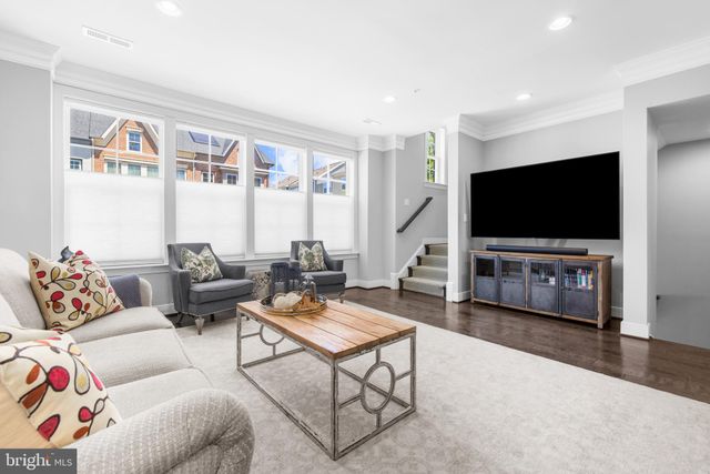 $1,080,000 | 505 Hendrix Avenue, Gaithersburg, MD 20878