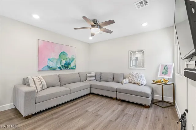 $2,195 | 302 Quail Dove Avenue, Henderson, NV 89012