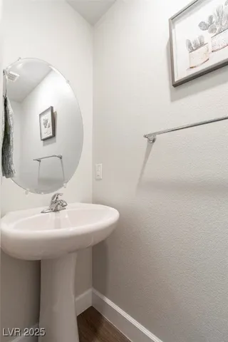 $2,195 | 302 Quail Dove Avenue, Henderson, NV 89012