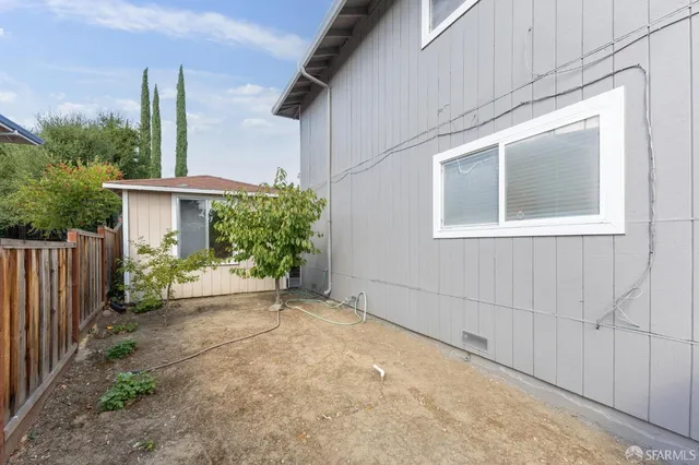 $1,700,000 | 2 Beaumont Court, Lafayette, CA 94549