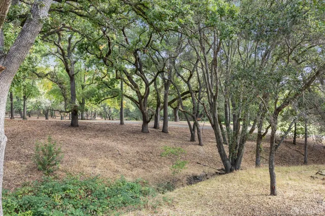 $1,700,000 | 2 Beaumont Court, Lafayette, CA 94549