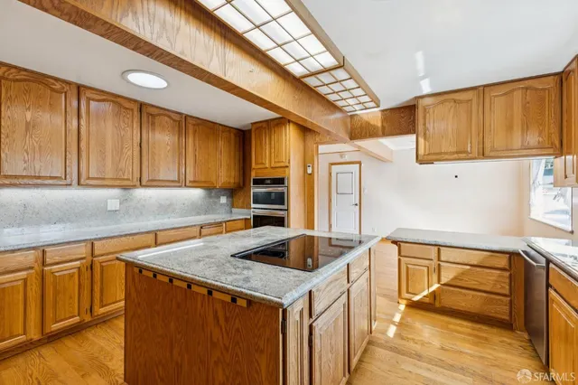 $1,700,000 | 2 Beaumont Court, Lafayette, CA 94549