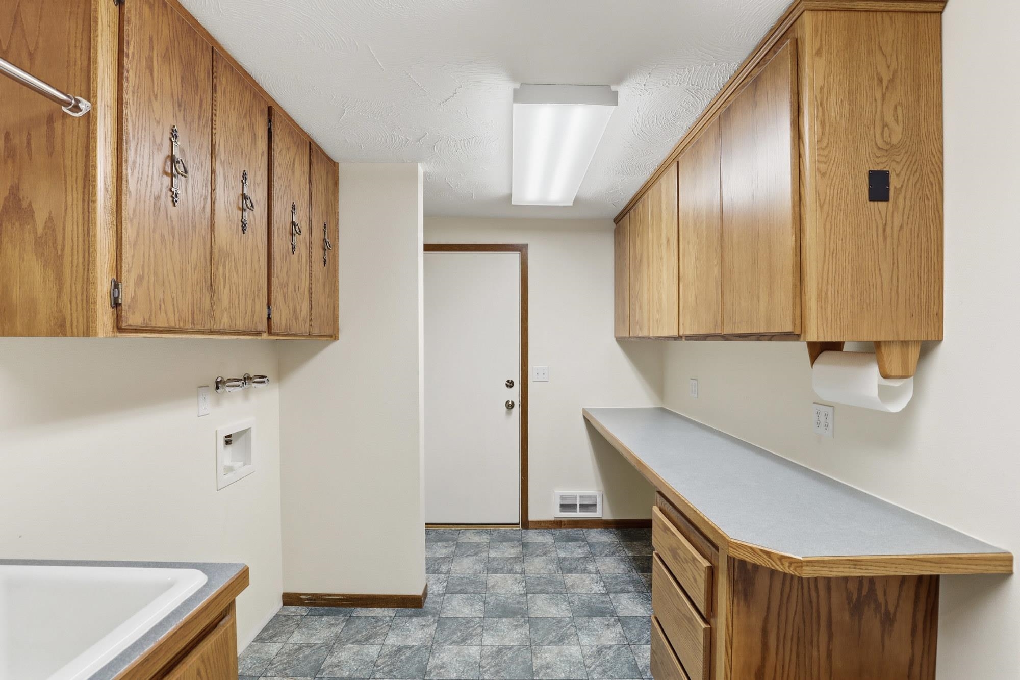 8634 State Route Sprague, WA 99032 - Photo 20 of 47