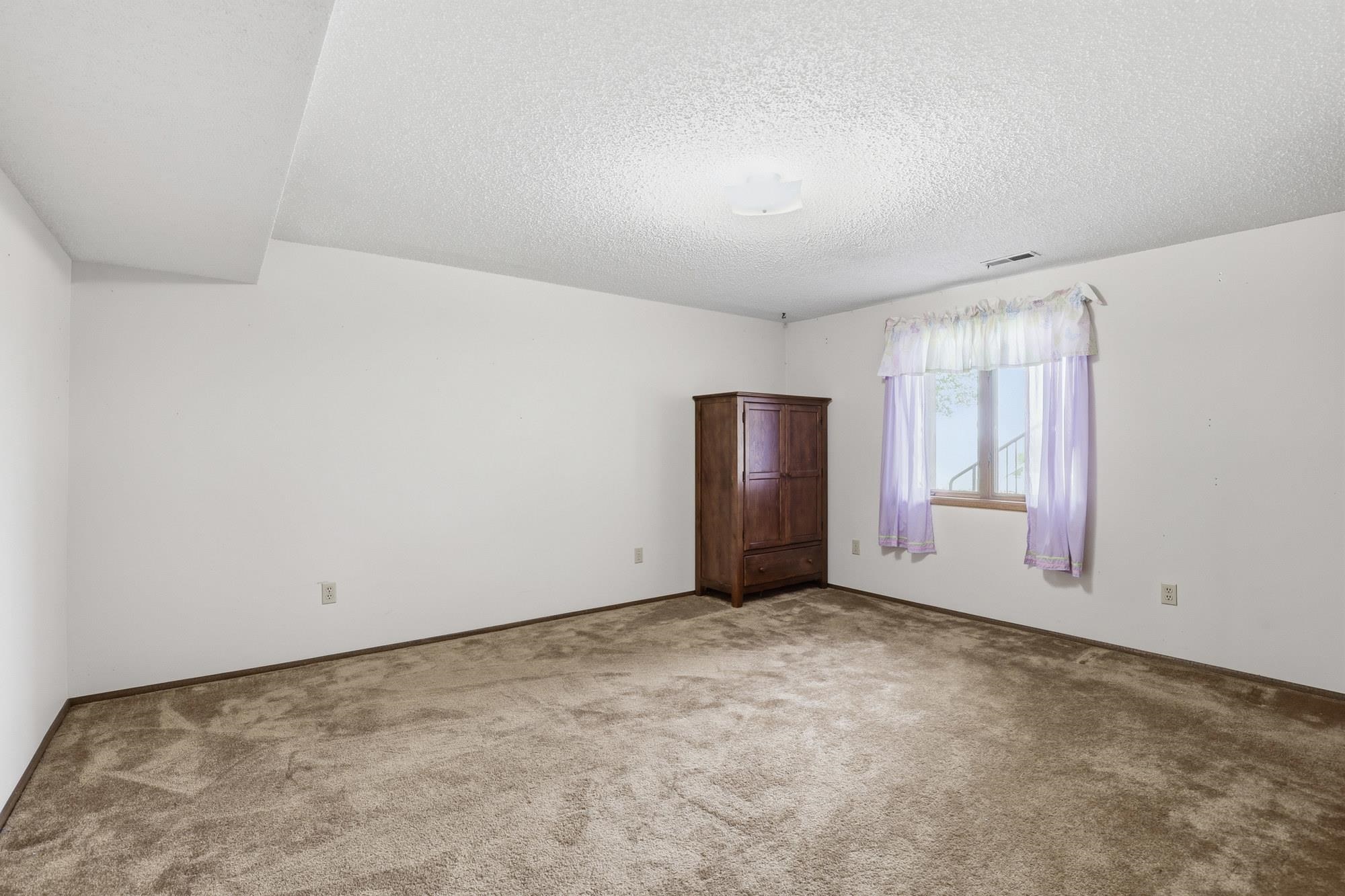 8634 State Route Sprague, WA 99032 - Photo 28 of 47