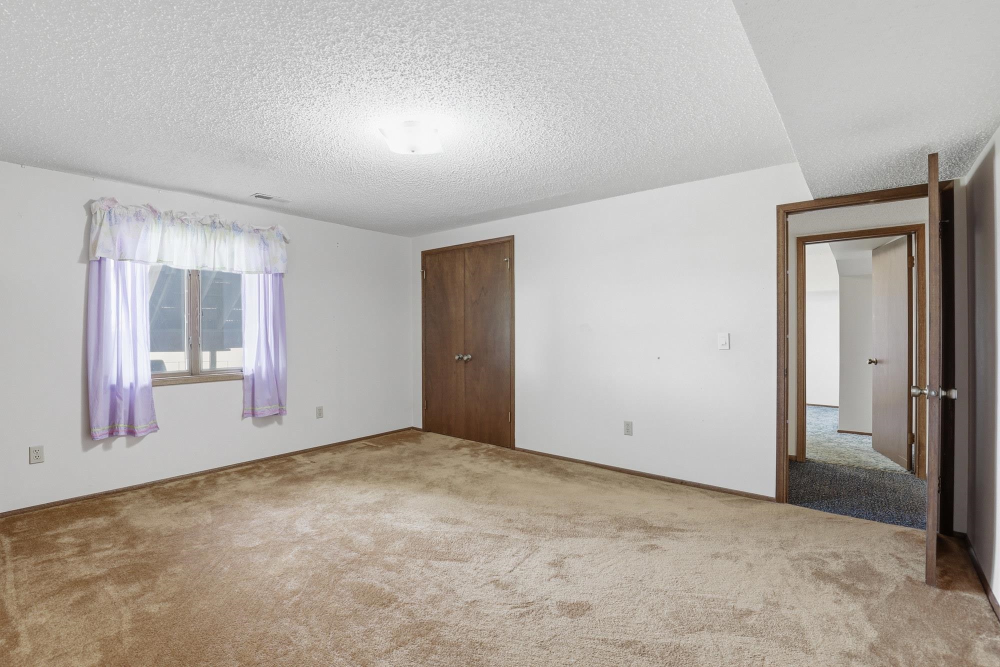 8634 State Route Sprague, WA 99032 - Photo 29 of 47