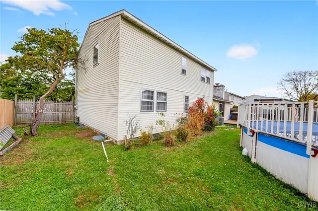 $329,900 | 4336 Forestbrook Drive, Clay, NY 13090