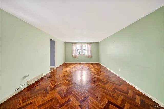 $329,900 | 4336 Forestbrook Drive, Clay, NY 13090