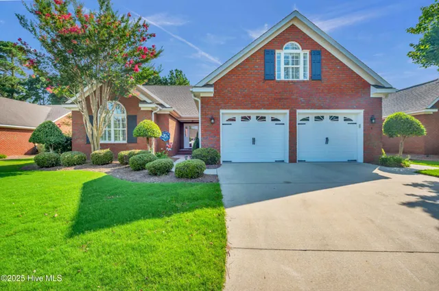 $425,000 | 129 Candlewood Drive, Wallace, NC 28466