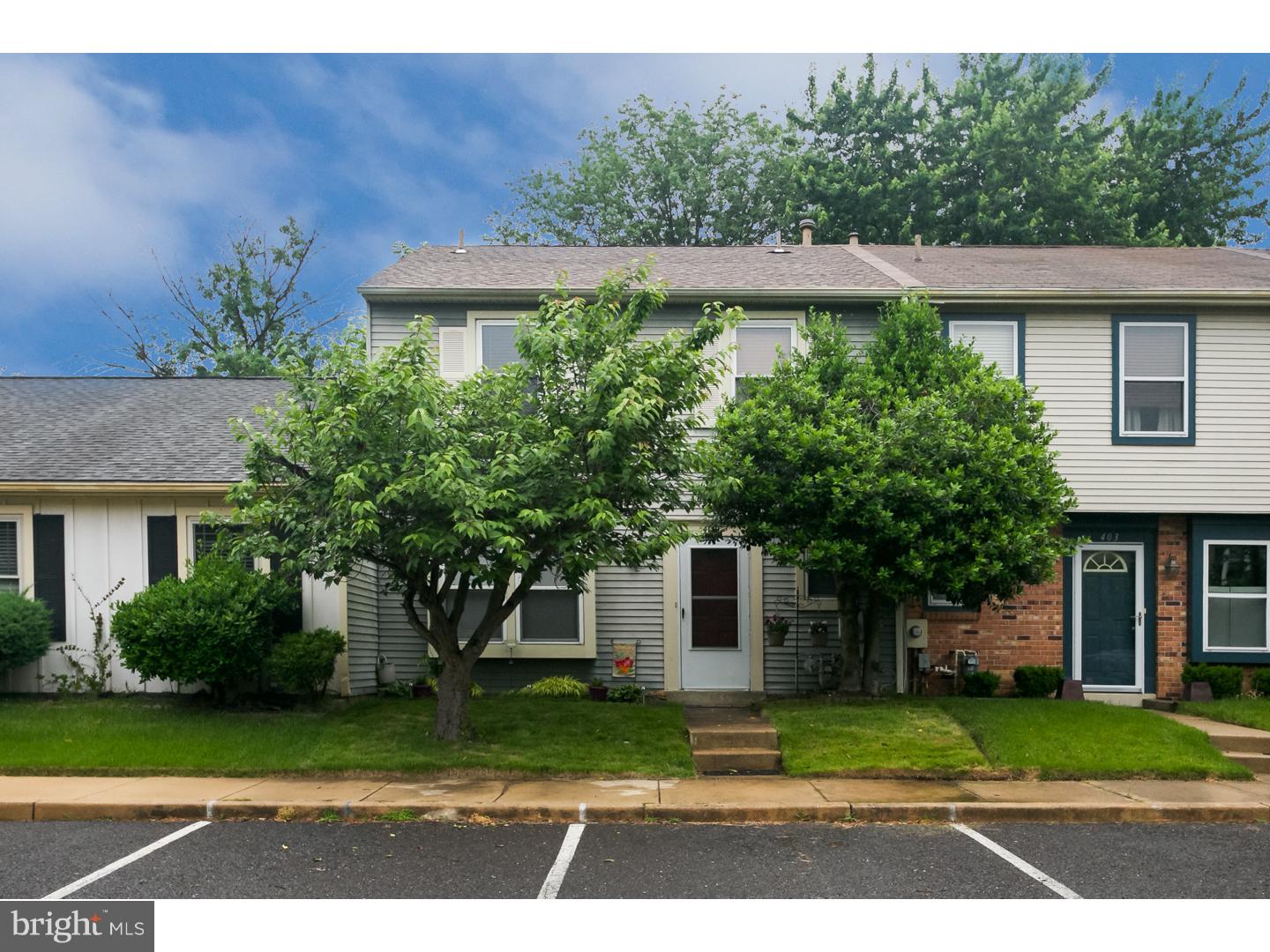 402 Roberts Lane Evesham, NJ 08053 - Photo 1 of 25