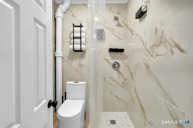 $1,700 | 500 Plank Road, Unit 2, Waterbury, CT 06705