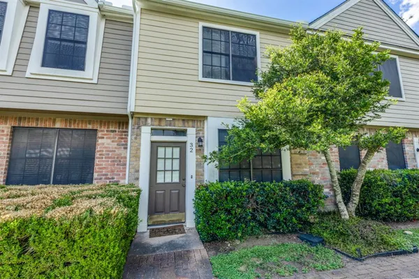 $1,695 | 12325 Los Indios Trail, Unit 32, Austin, TX 78729