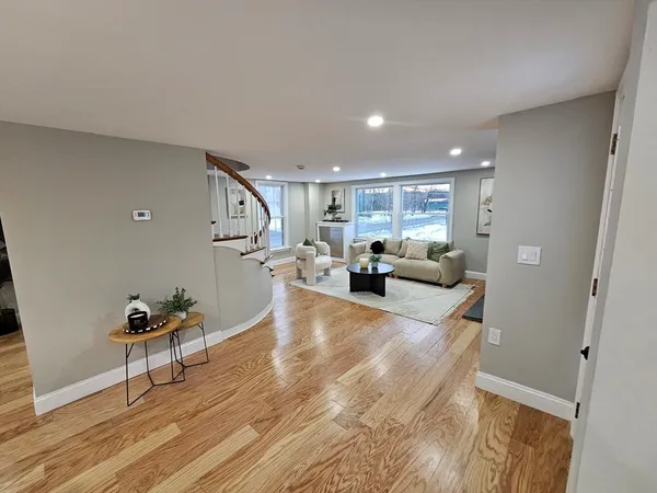 $649,900 | 122 Chapin Road, Hudson, MA 01749