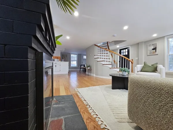 $649,900 | 122 Chapin Road, Hudson, MA 01749