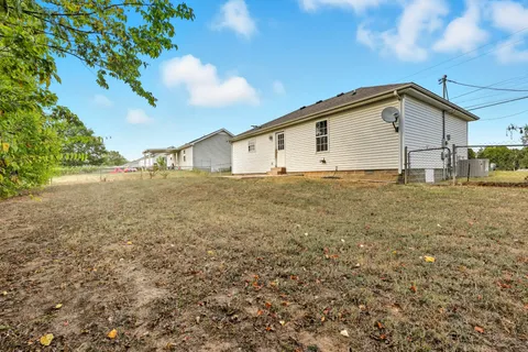 $209,500 | 1002 Winesap Road, Clarksville, TN 37040